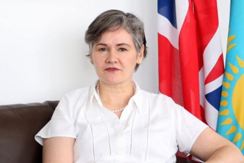 Ұлыбритания елшісі қазақстандықтарды Наурыз мерекесімен құттықтады (видео)