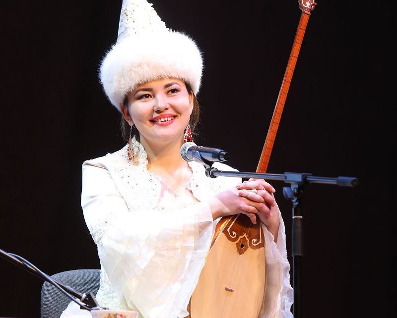 Қызылжар төріндегі аламан айтыс