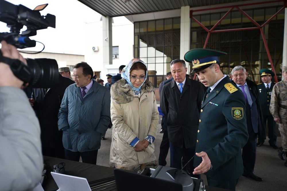 Дариға Назарбаева: Әскерилердің әлеуметтік мәселелері шешілетін болады