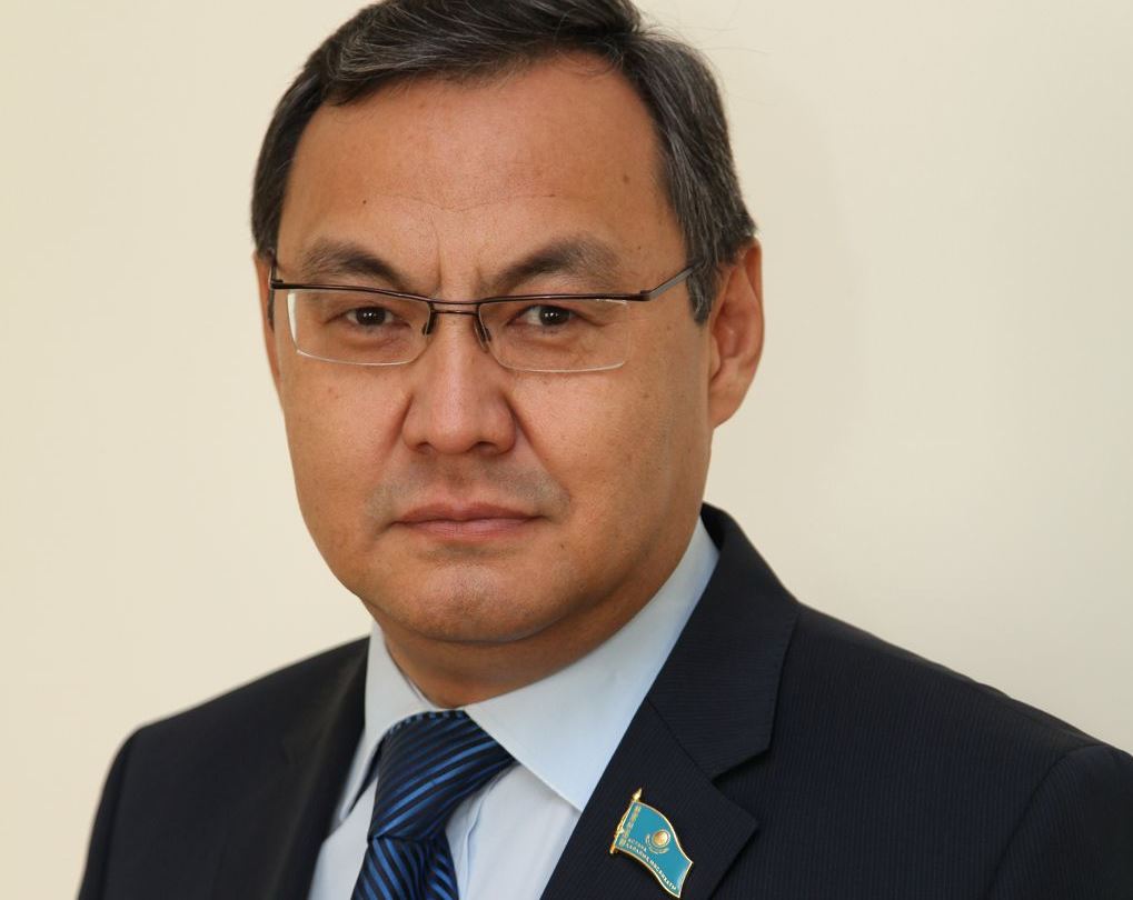 Ой салыстыратын заман туды