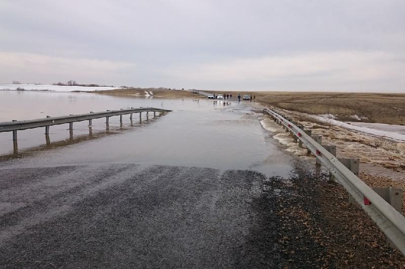 Республиканың үш облысында жол жабылды