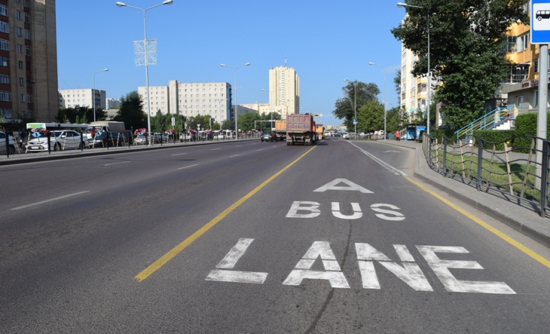 Астанада автобустарға арналған жолақтар көбейтіледі  