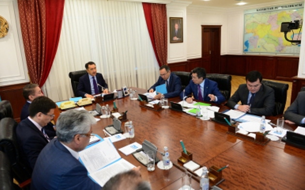 Кедендік әкімшіліктендіруді жетілдіру мәселелері жөнінде кеңес өтті