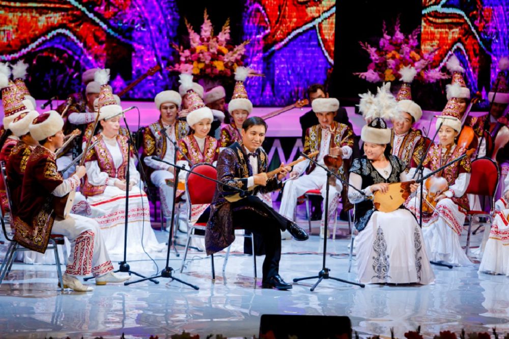 «Отырар сазы» бастап берді