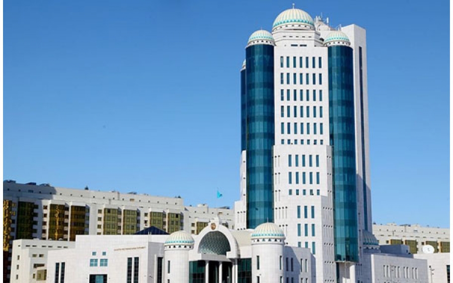 Сенат денсаулық сақтау саласына қатысты заңнамаға енгізілетін өзгерістерді қарады