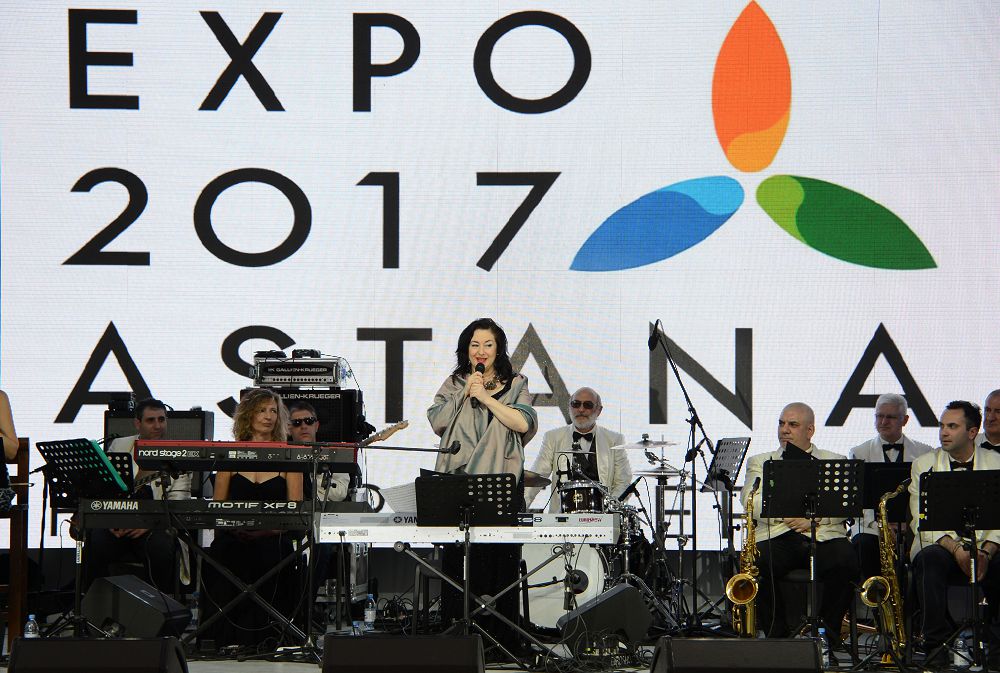 Грузия мемлекетінің Ұлттық күні салтанатпен аталып өтті