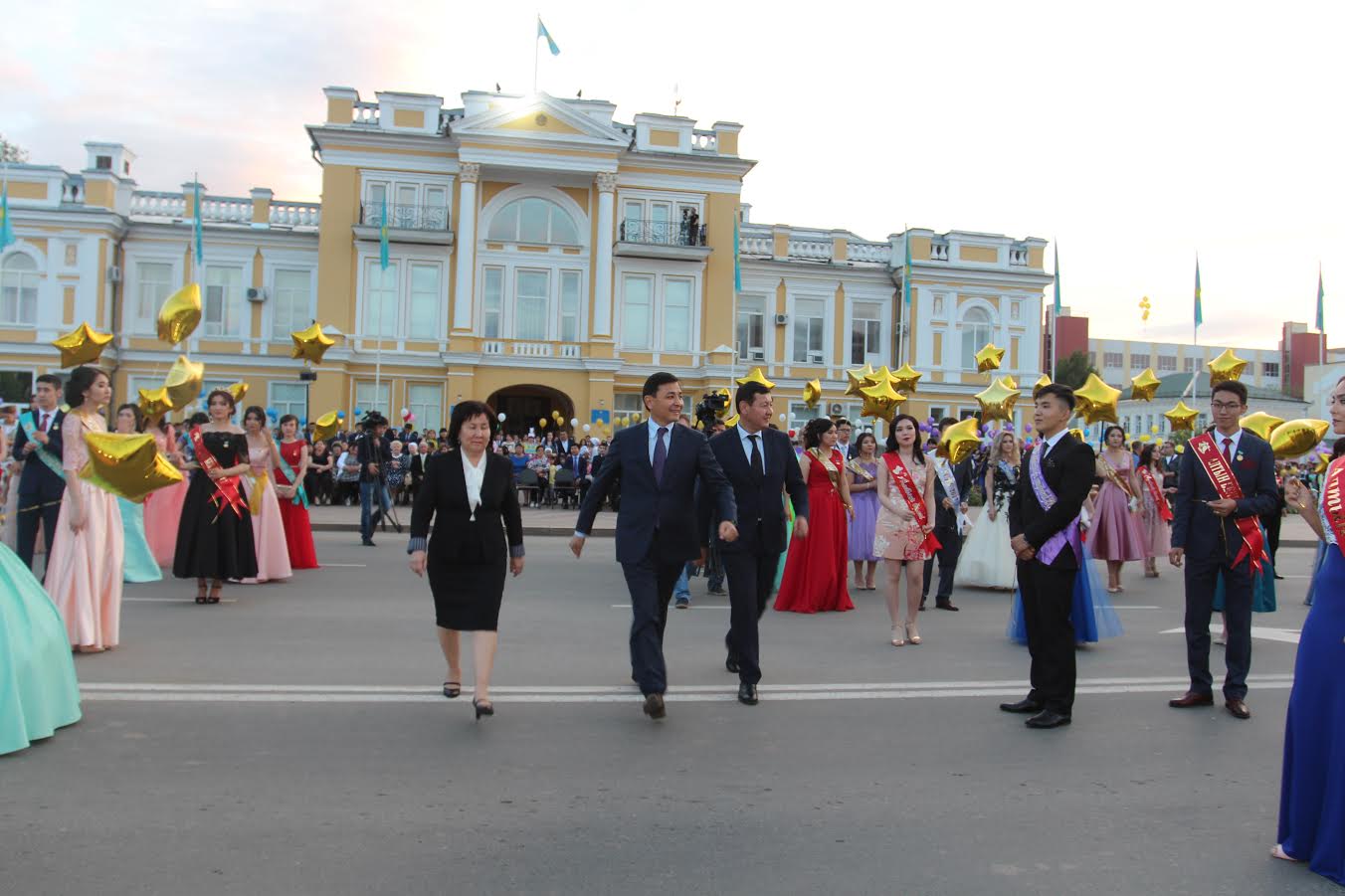 Батыс Қазақстан облысында 4414 түлек мектеп бітірді
