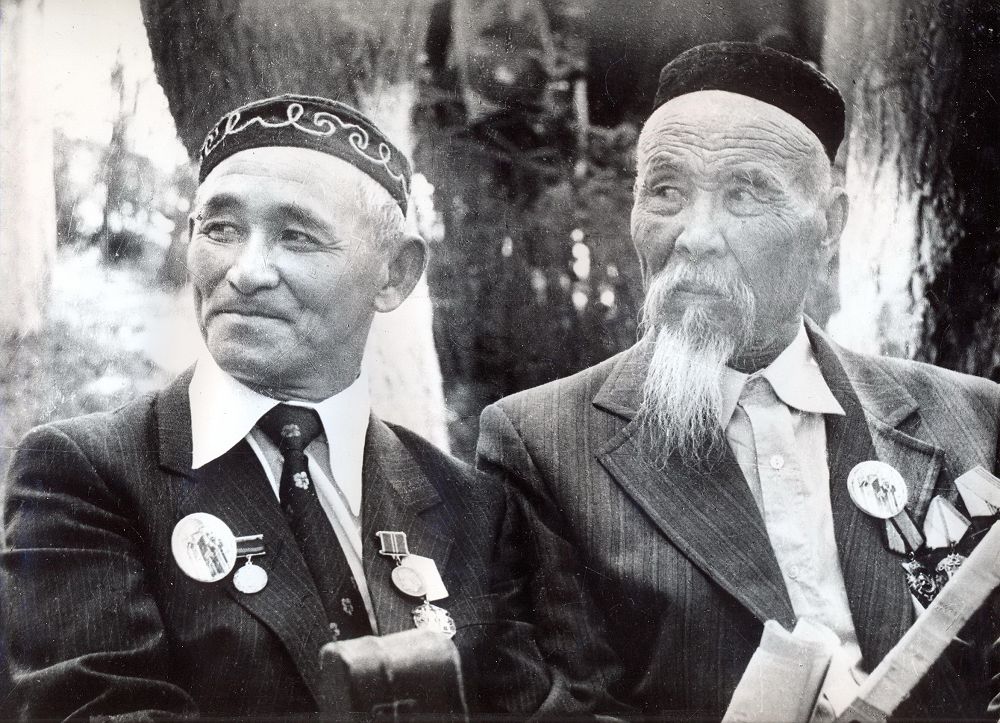 Жамбылдың немересі мен Шәкәрімнің баласы