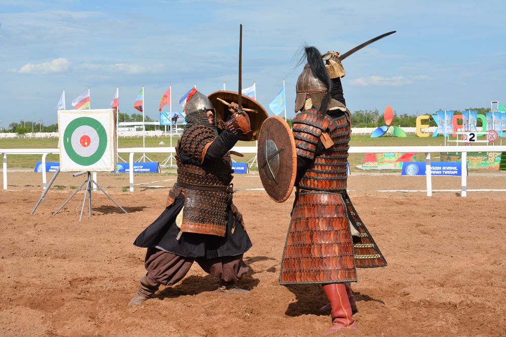 Мадиярлар атажұртқа ат басын бұрды