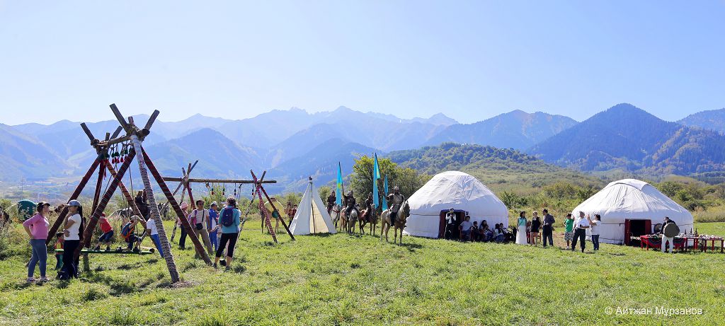 Бар қазақ – бір қазақ 