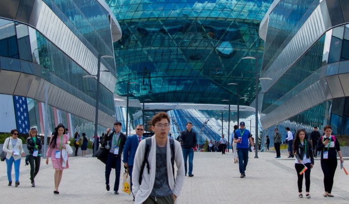 Оңтүстіктен Көрмені тамашалауға тағы бес жүз оқушы келді