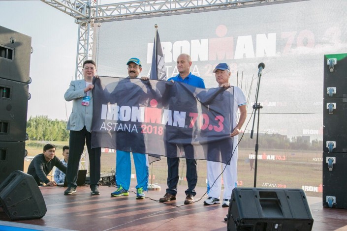 Кәсiби триатлоншылар арасында үздiктер анықталды 