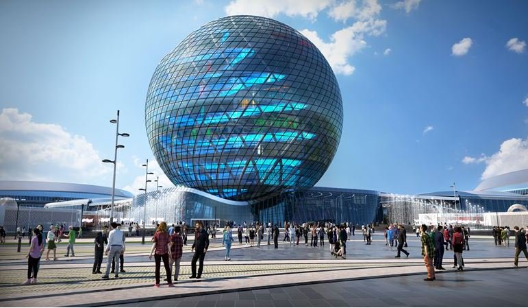 Атыраулық ардагерлер көрмені аралады 