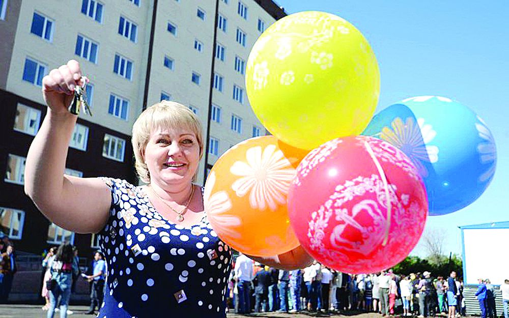 "Нұрлы жер". Павлодарда 106 отбасы қоныс тойын тойлады