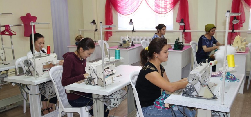 Таразда тігін тігу тегін үйретіледі