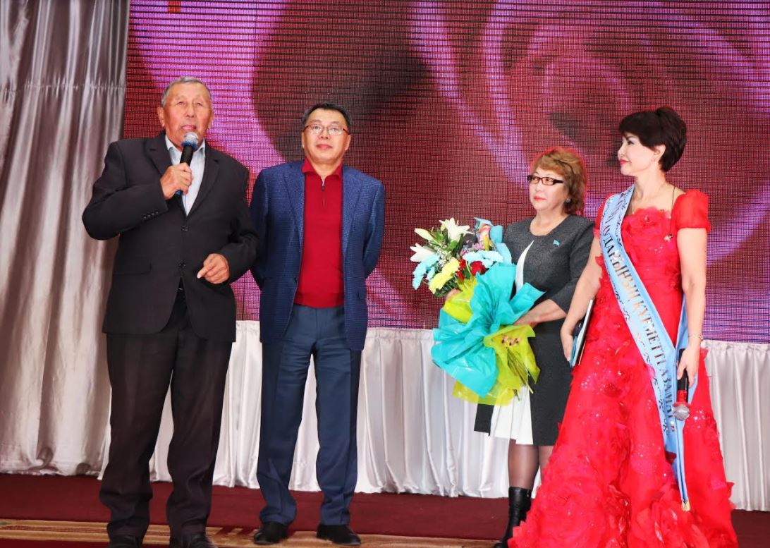 Роза Рымбаева Жарма ауданының Құрметті азаматы атанды