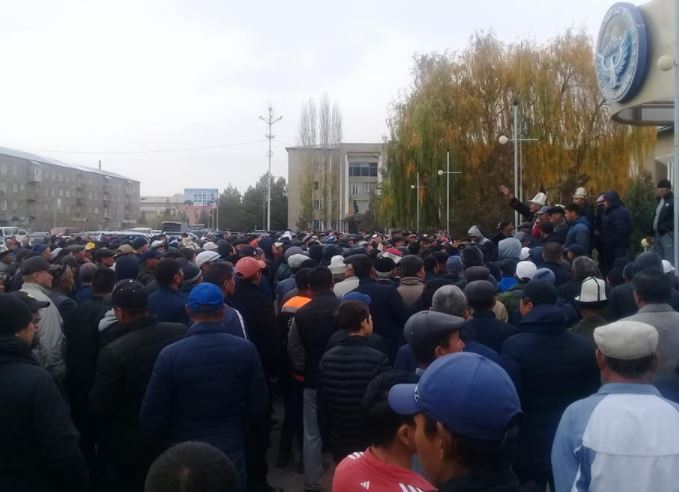 Таласта митинг өтті