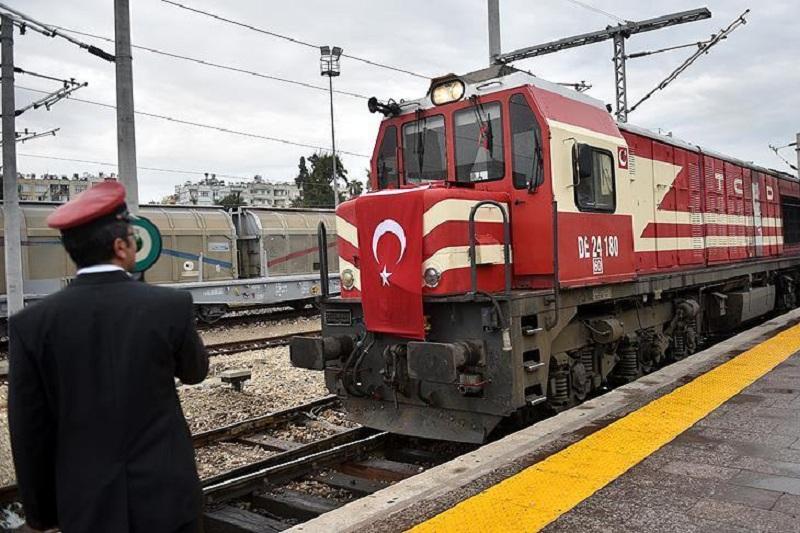 Қазақстаннан шыққан Баку-Тбилиси-Карс бағытындағы алғашқы пойыз Түркияға жетті