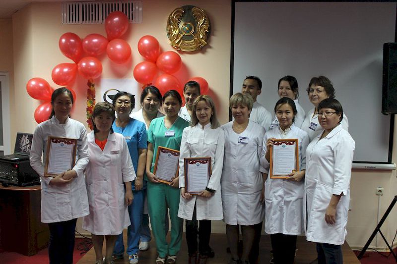 Павлодардағы жаңа емхана жас дәрігерлермен толықты