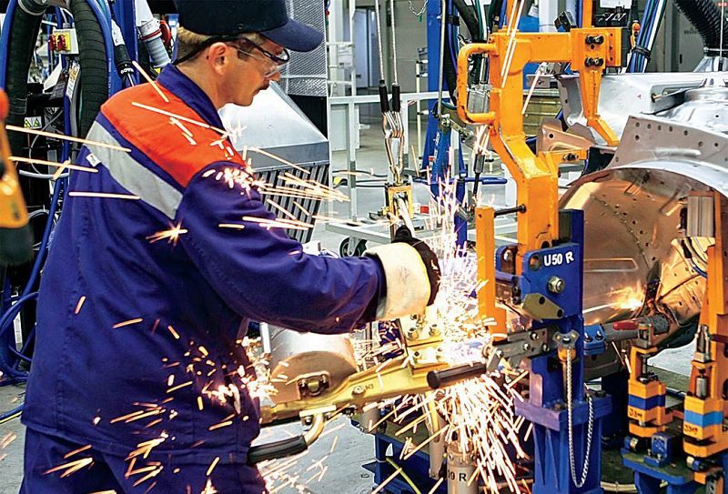 Семейде техникалық мамандарға сұраныс бар
