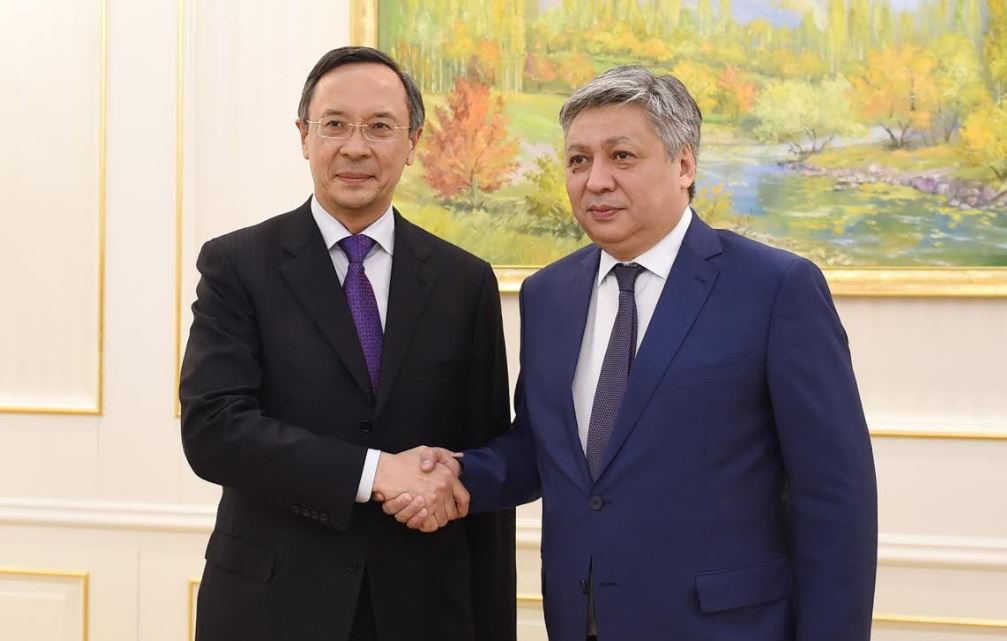 Қазақстан мен Қырғызстан сыртқы саясат ведомстволарының байланыстарын жандандыруда