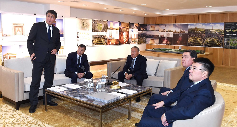 Елбасы Астананың құрылыс саласында атқарылған жұмыстармен танысты