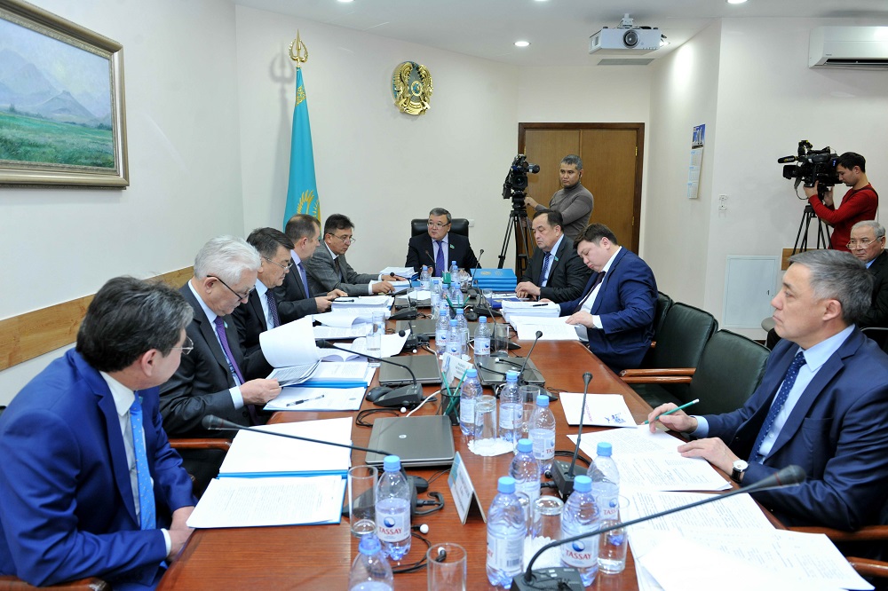 Еуразиялық экономикалық одақтың Кеден кодексі туралы заң жобасы қаралды