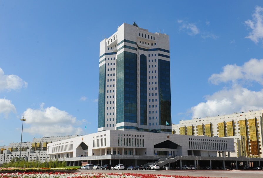 Бүгін Үкімет отырысында қандай мәселелер талқыланды