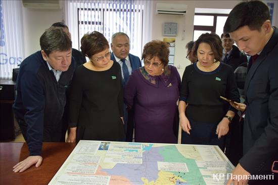 Депутаттар Ақтөбе өңірін көгілдір отынмен қамту жұмысына жоғары баға берді