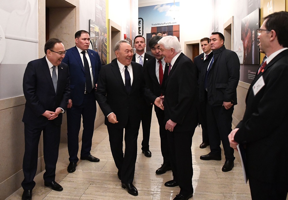 Мемлекет басшысы АҚШ-тың іскер топтар өкілдерімен кездесті