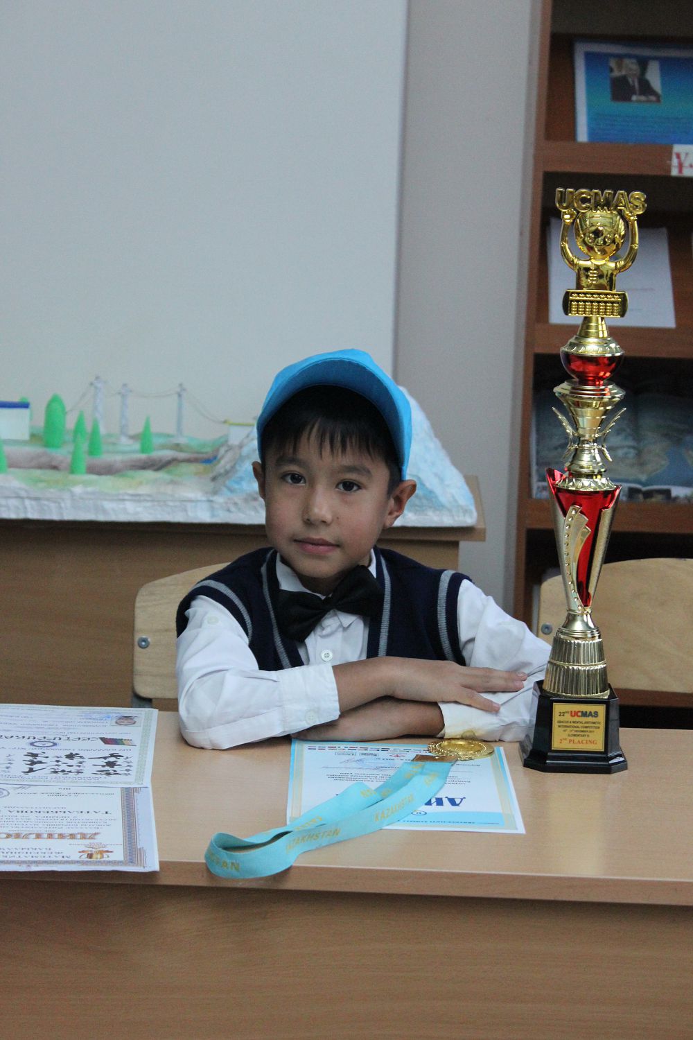 Жамбылдық кішкентай математик Ирандағы жа­рыс­қа қа­тысады