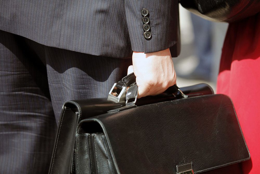 Уәде көп, іс жоқ