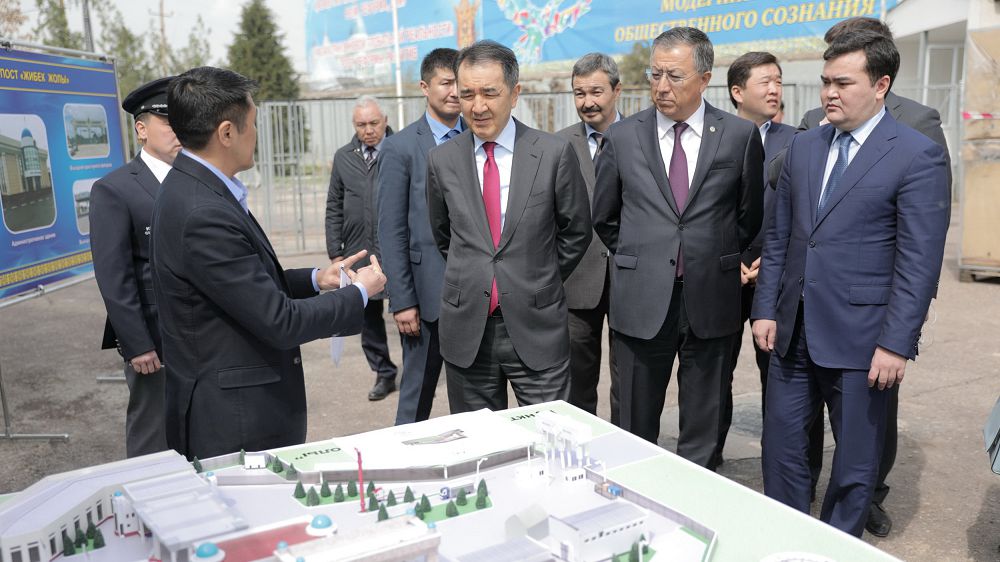 ОҚО-на келген Бақытжан Сағынтаев Жолдаудың жүзеге асырылу барысымен танысты