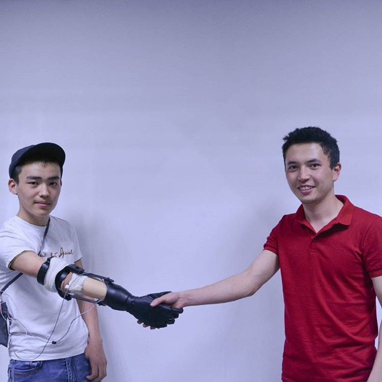 Бектұрғанов ойлап тапқан бионикалық буындар
