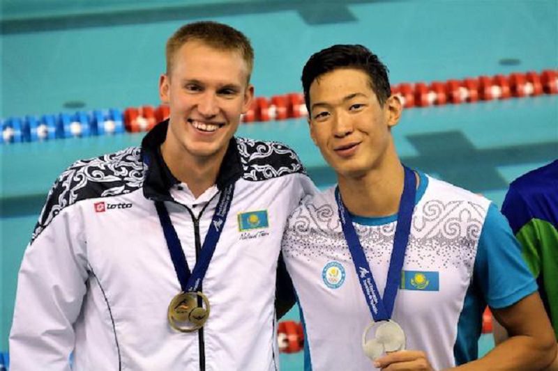 Дмитрий Баландин Испаниядан сегіз жүлдемен оралды
