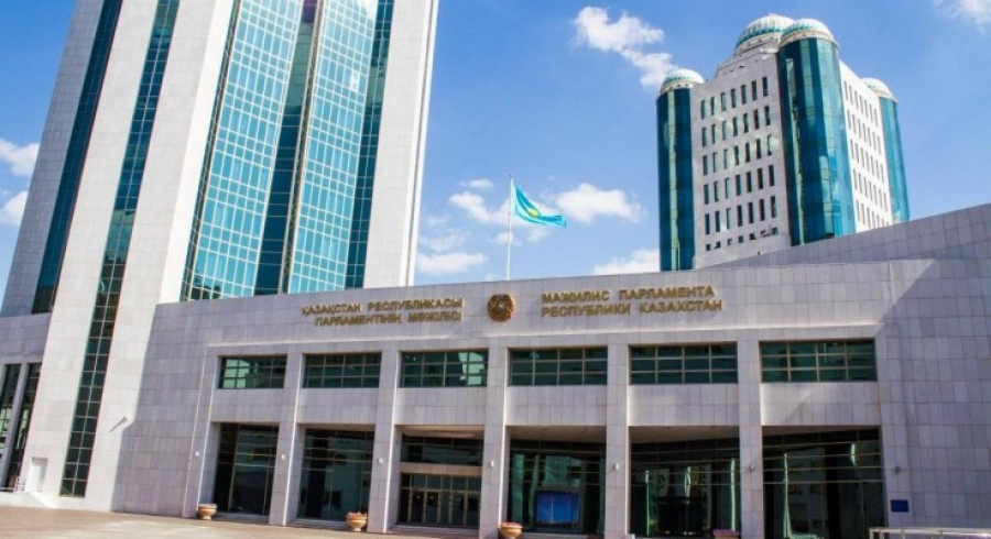 Үкімет сағатында көші-қон бақылауының жай-күйі талқыланды