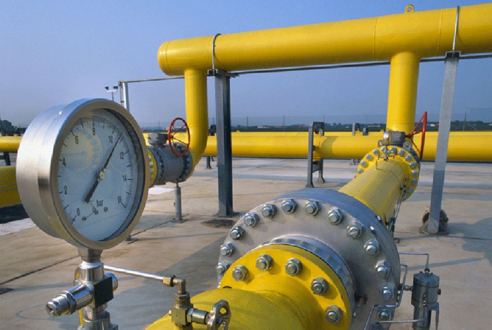 Құбыр желісінің іргесіндегі ауыл көгілдір отынсыз отыр