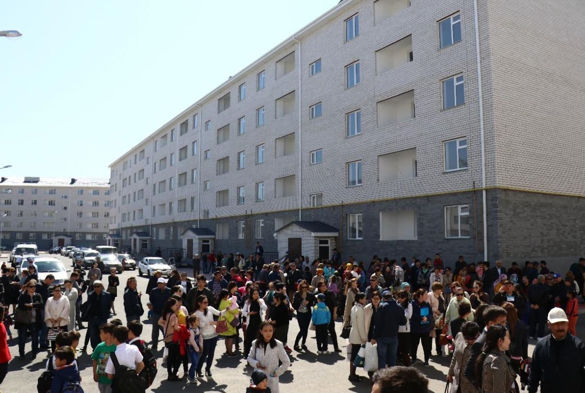 Атырауда 300 отбасы «Нұрлы жер» бағдарламасы арқылы пәтер алды