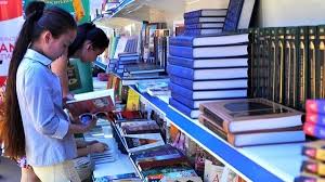 Оқулық мәселесі өзектілігін жояр емес
