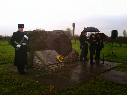 Жауынгер денесі 74 жылдан кейін ата-баба қорымына қойылды