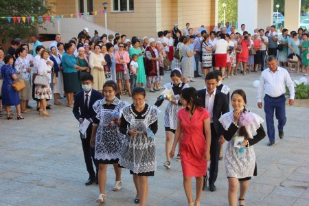 Қармақшылық мектеп бітіруші түлектер ҰБТ тапсыруды бастады