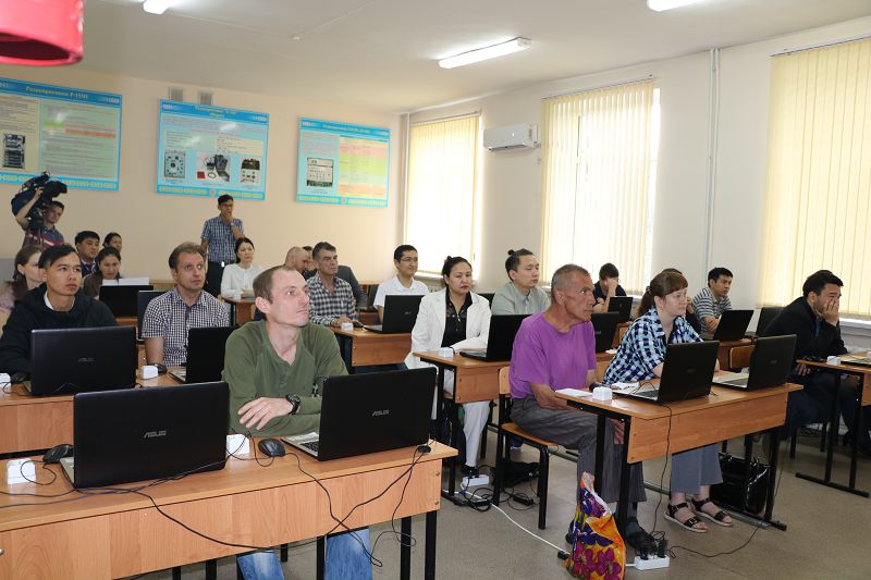 Алматыда әскери мектеп базасында ІТ-сынып ашылды