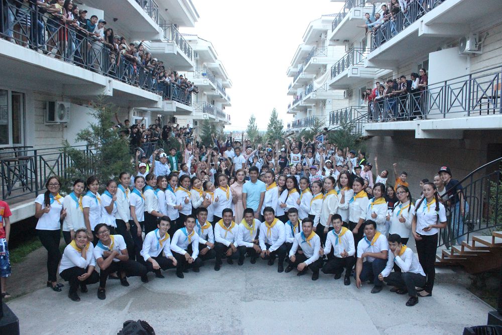 Балаларды бауырластыратын балалар лагері көбейсе игі