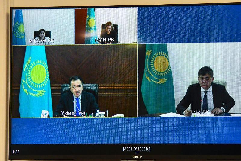 Б. Сағынтаев денсаулық сақтау жүйесін дамыту және өнімді жұмыспен қамту мәселелері бойынша кеңес өткізді