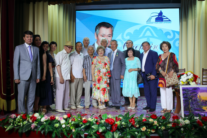 Оралда қоғам қайраткері Құжырғали Төлеуішевпен кездесу кеші өтті