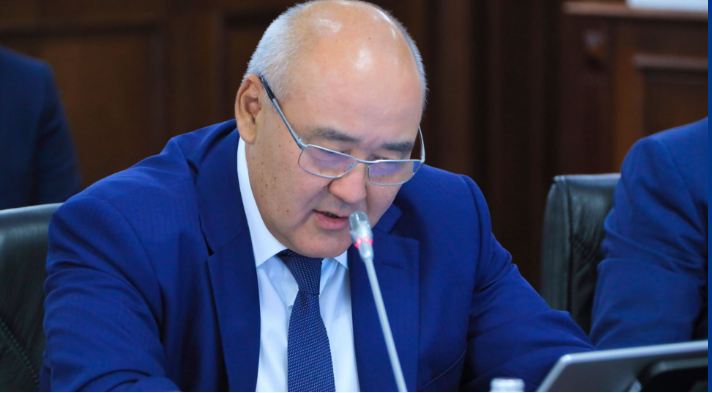 Ө. Шөкеев әкімдердің назарын ауыл шаруашылығын дамыту мәселелеріне аударды