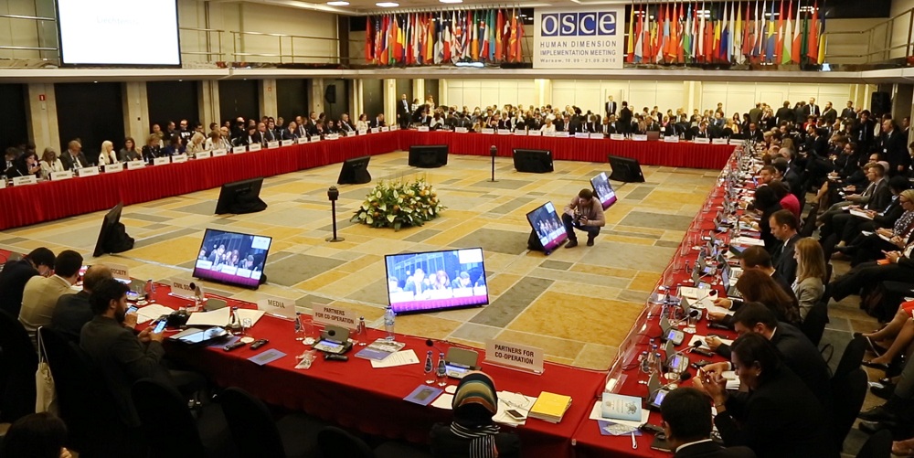 ЕҚЫҰ төзімсіздік пен кемсітушіліктің өсу үрдісіне қарсы тұруды күшейтуге шақырды