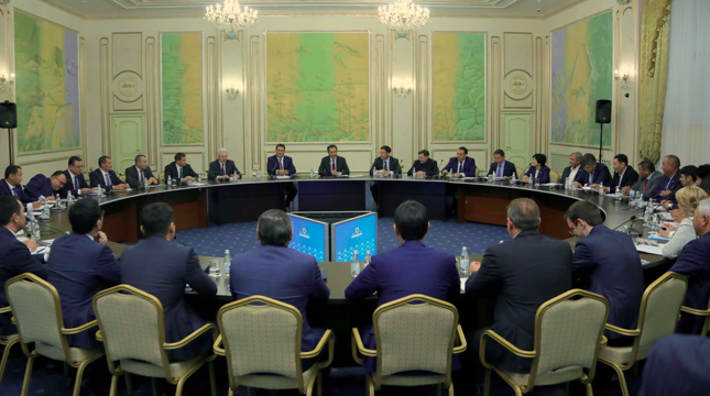 Бақытжан Сағынтаев Павлодар облысының кәсіпкерлерімен бизнесті дамыту келешегін қарады