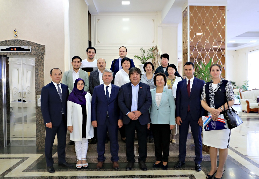 Сенатор Д. Нөкетаева ТҮРКПА Комиссиясының отырысына қатысты