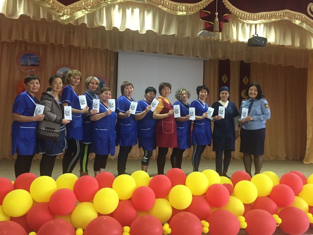 Қостанайда Отбасы күні қарсаңындағы акциялар шеруі басталды